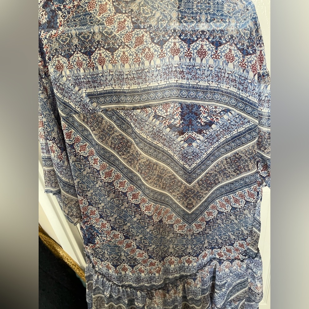 Abercrombie & Fitch Blue and White Patterned Top - Picture 6 of 7